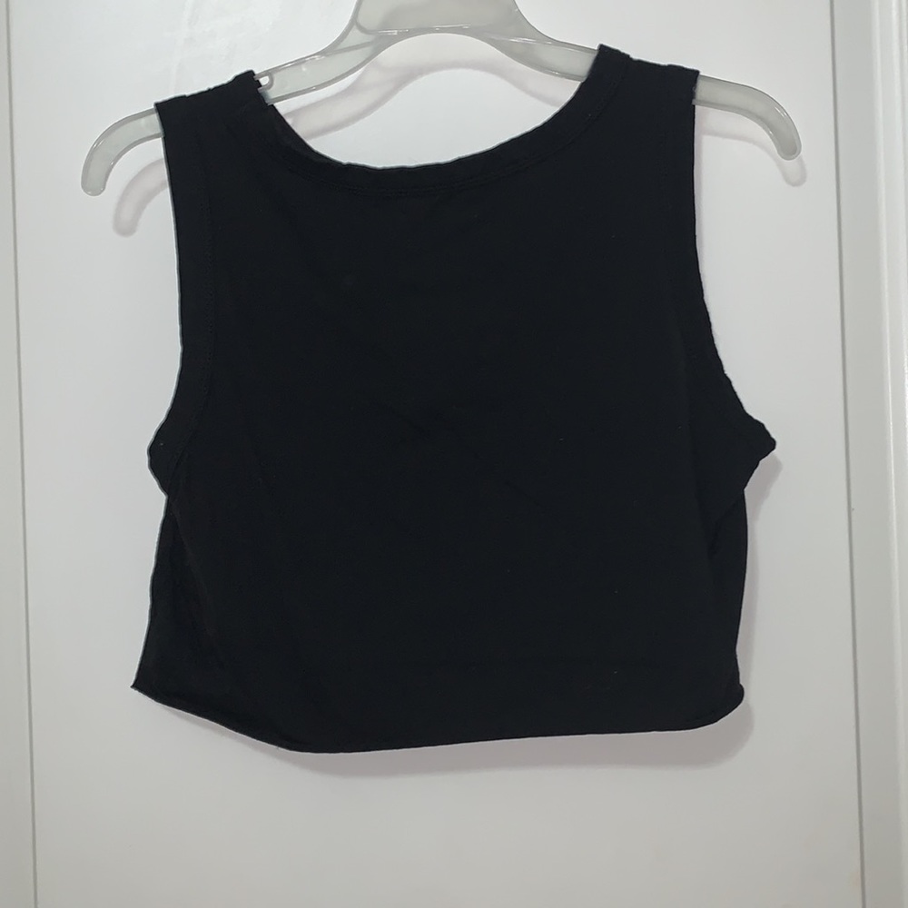 Crop top - Picture 2 of 2